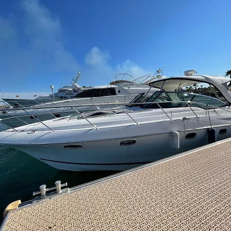 Superbe Yacht Luxe Familial A St Jean Cap-ferrat. 船屋