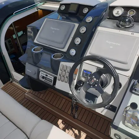 Superbe Yacht Luxe Familial A St Jean Cap-ferrat. * 费拉角圣让
